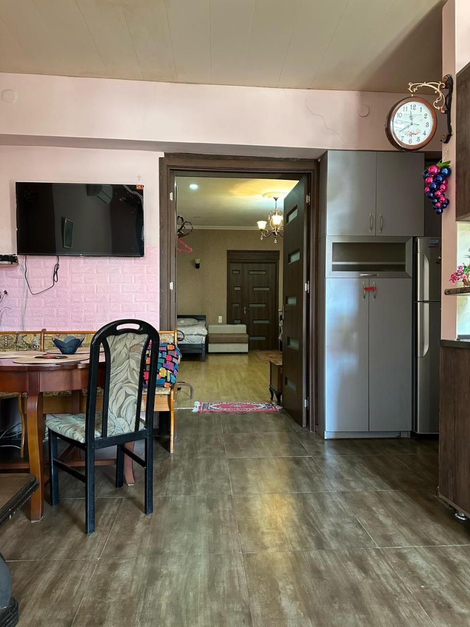 Historical Apartment In City Center Tbilisi ภายนอก รูปภาพ